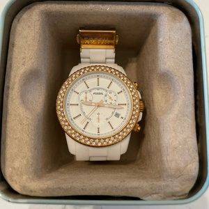 Fossil Watch - Needs battery white and gold